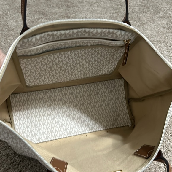 Michael Kors Large tote bag - Picture 10 of 12